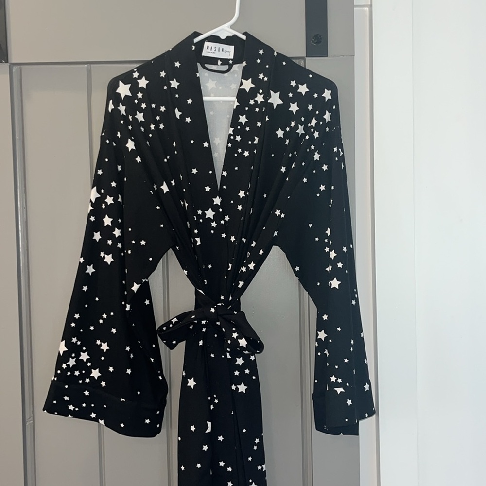 Mason Grey LA black star robe